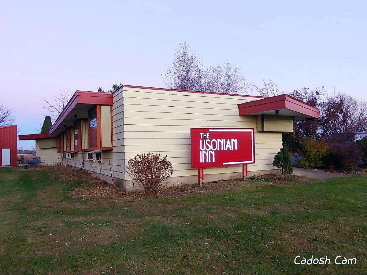The Usonian Inn Llc Spring Green Exterior foto